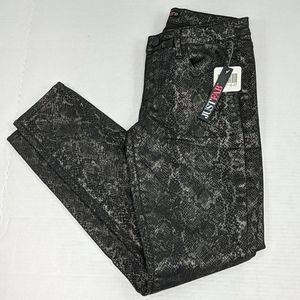 NWT JustFab metallic snake print skinny jeans